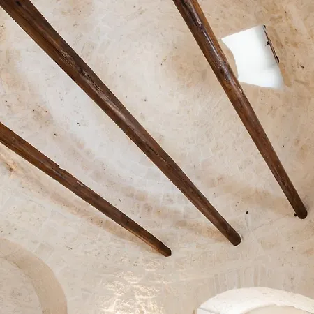 Mandolario Trulli Bed & Breakfast *